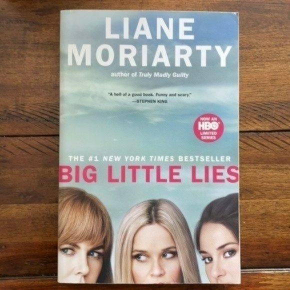 BOOK Other - Big Little Lies Book